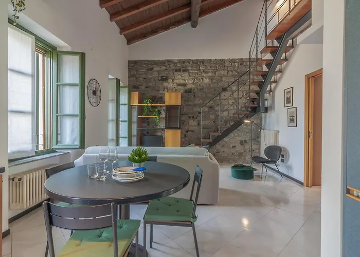 Apartment Square By Wonderful Italy *